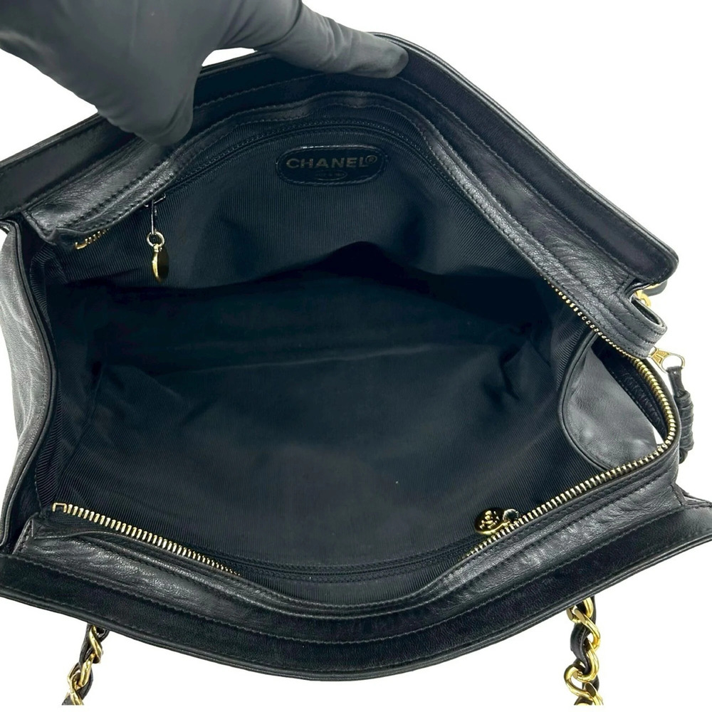 CHANEL Vintage Black Lambskin Leather Logo Shoulder Bag - Picture 9 of 10